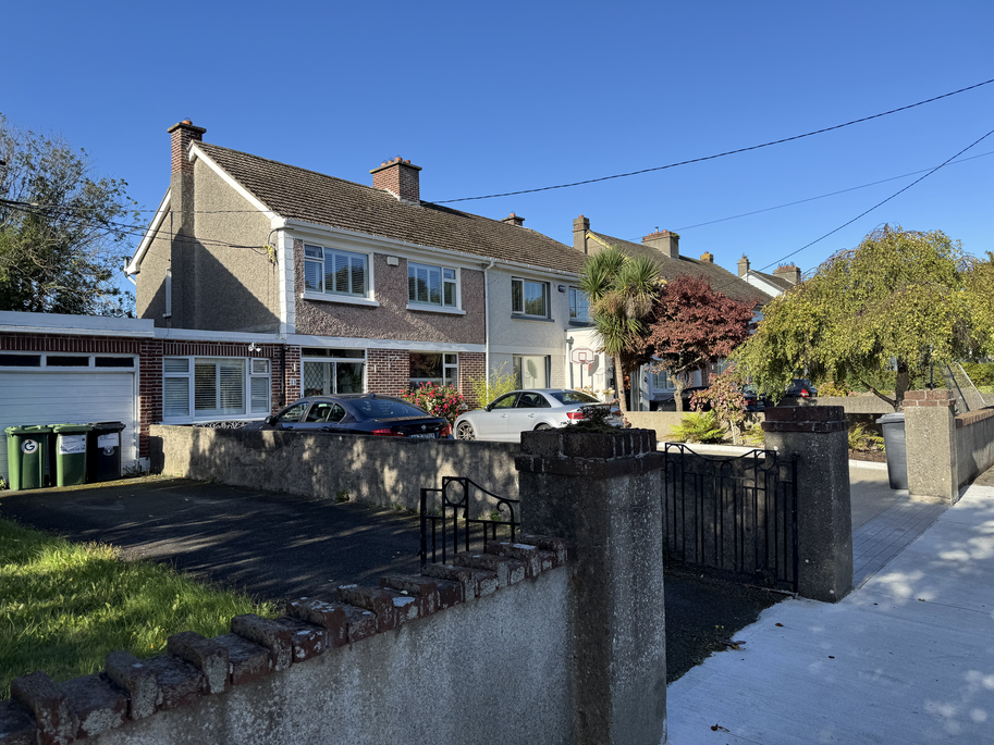 Imaxe 2: Fotografía dunha urbanización no noreste da área metropolitana de Dublín.